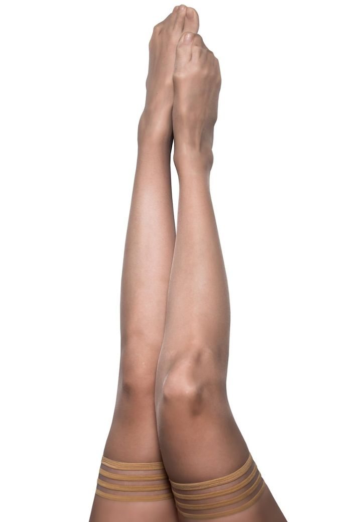 goldie: eleganza nuda reinventata per le gambe