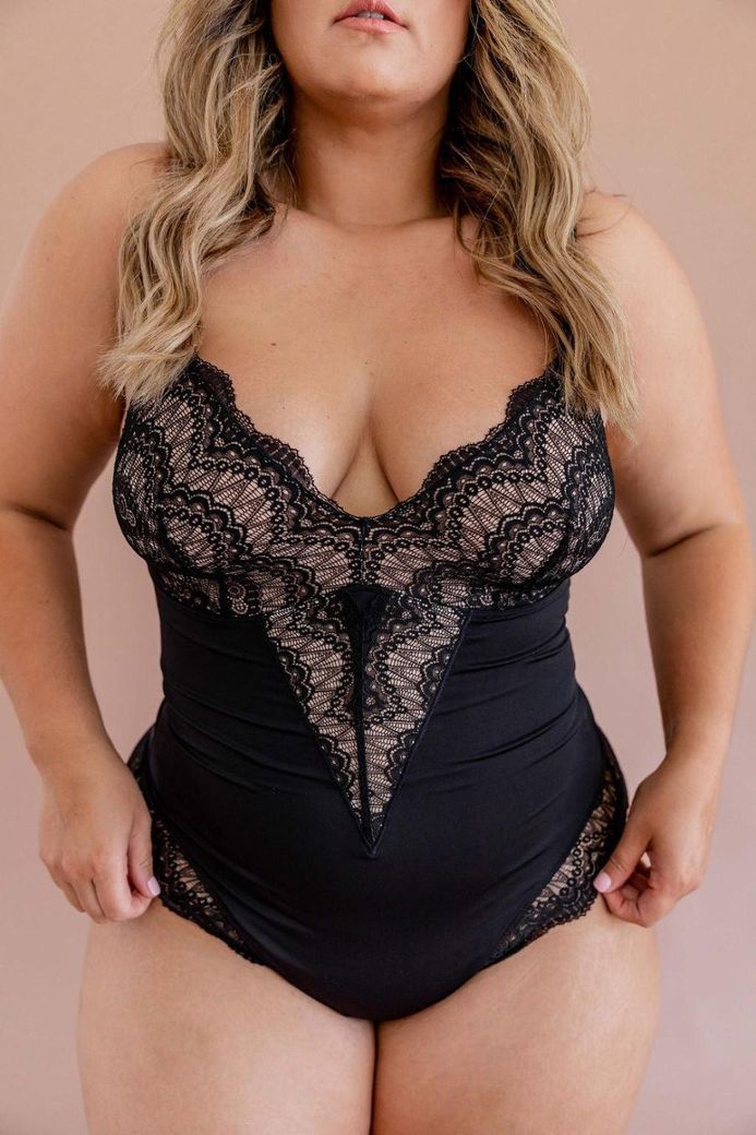 Ariella Gaining Body